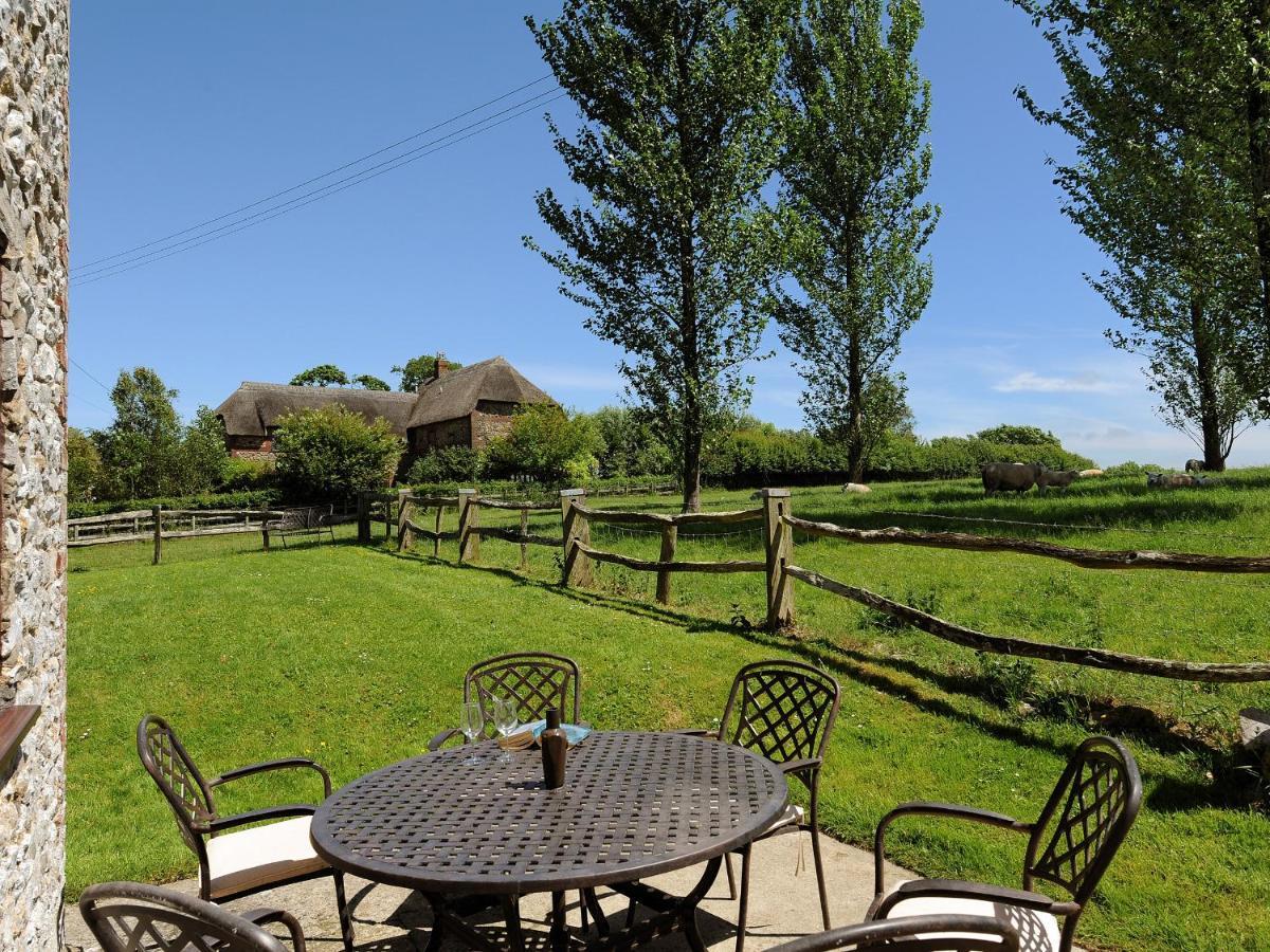 הוילה Wootton Fitzpaine East Barn מראה חיצוני תמונה